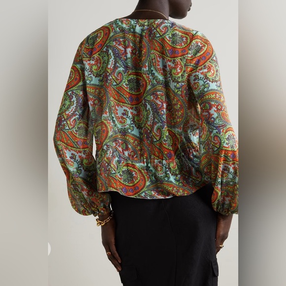 L'AGENCE
Pixie paisley-print crepe de chine blouse - Picture 2 of 10